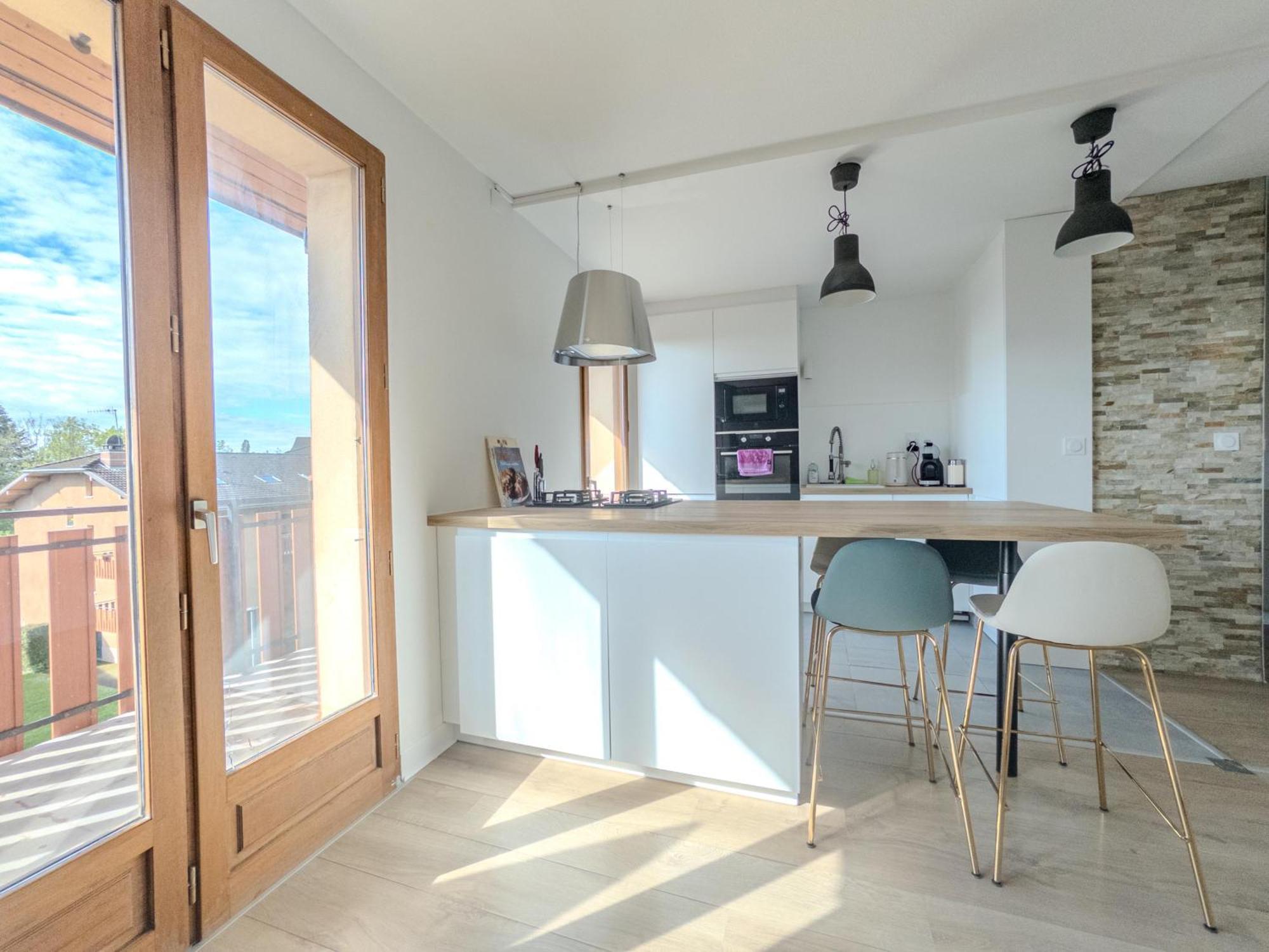Appartement De Standing - Parking Prive Gex Buitenkant foto